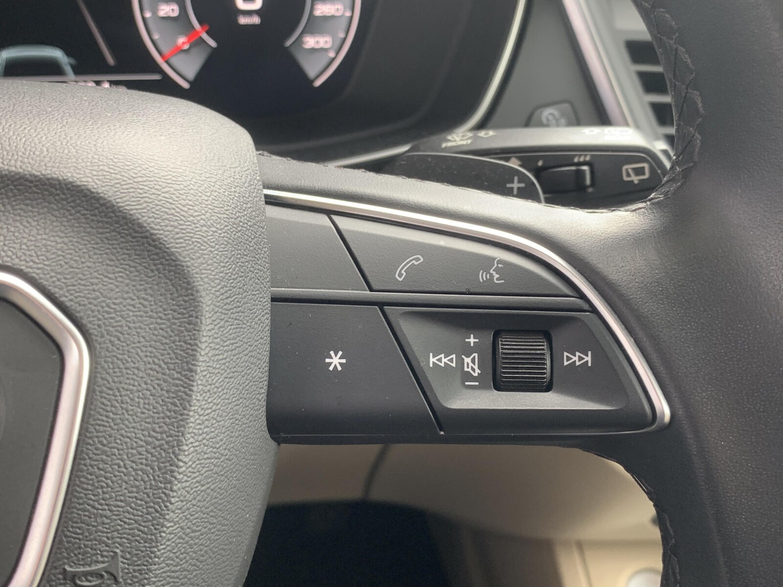 Audi Q5 - zdjęcie 37