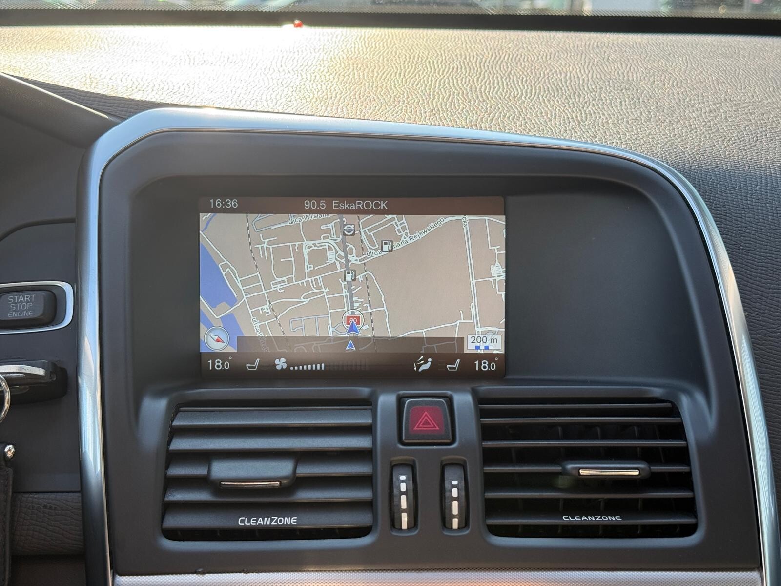 Volvo XC 60 - zdjęcie 19