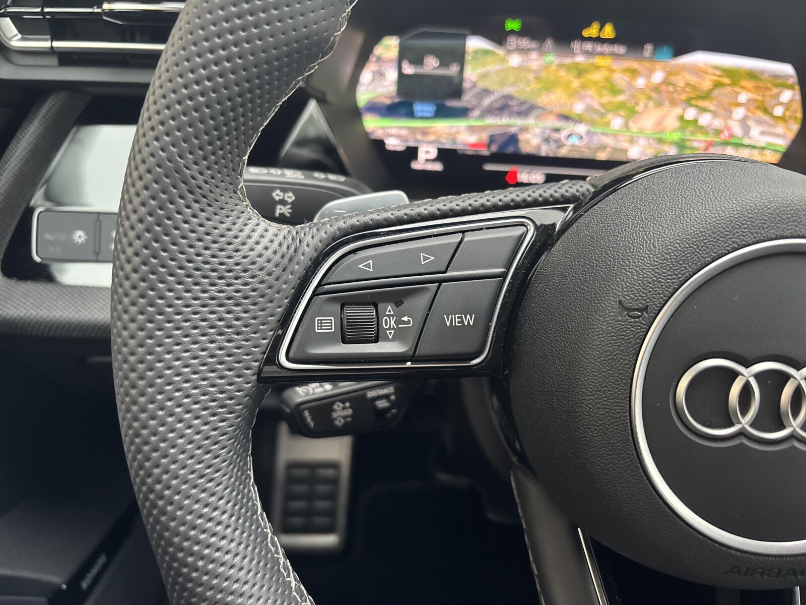 Audi S3 Sportback - zdjęcie 11