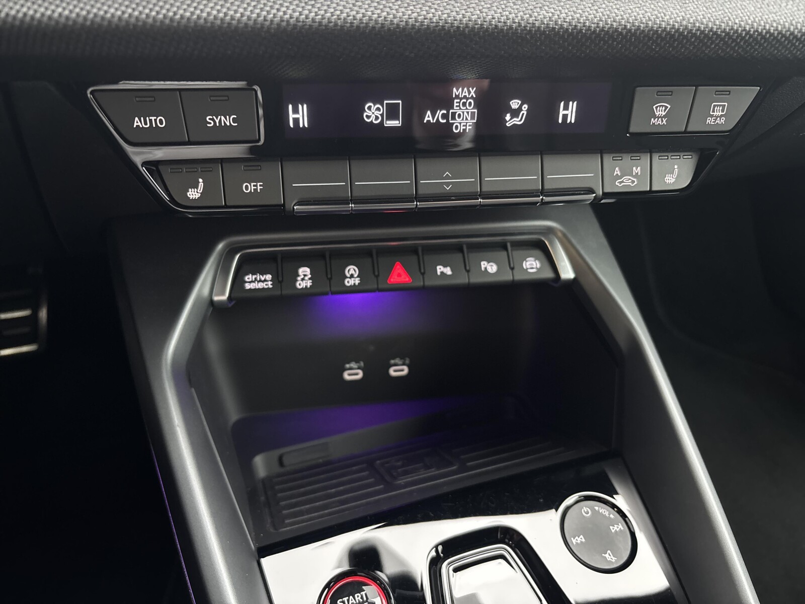 Audi S3 Sportback - zdjęcie 17
