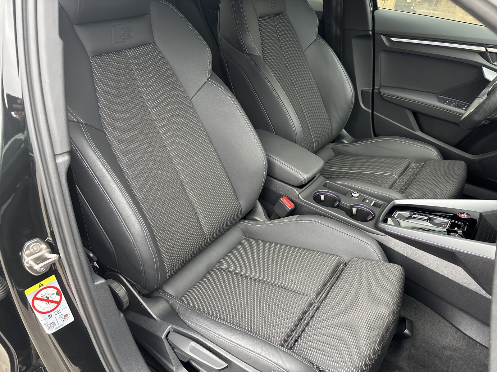 Audi S3 Sportback - zdjęcie 27
