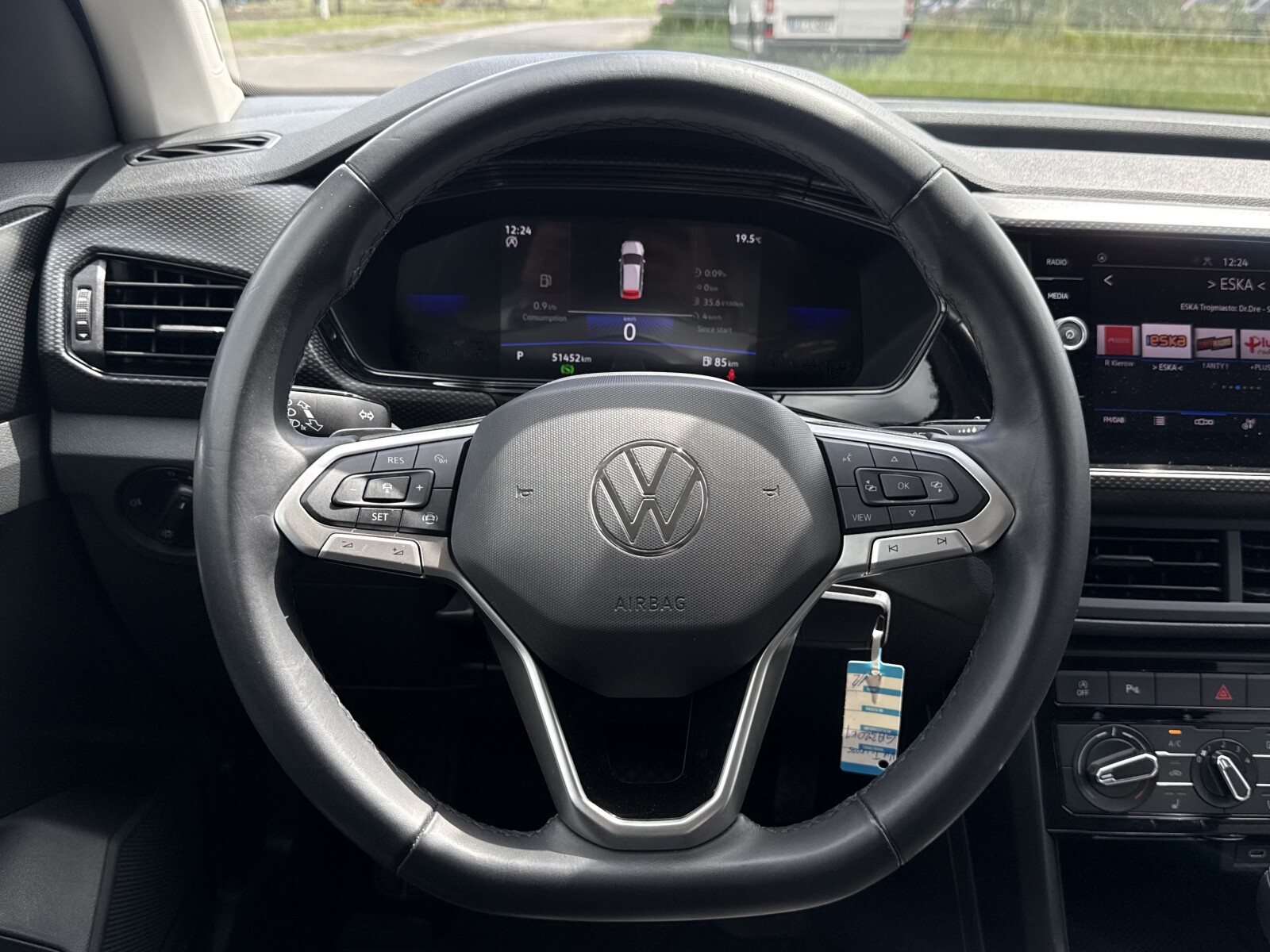 Volkswagen T-Cross - zdjęcie 16