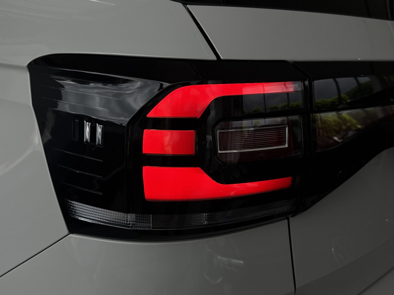 Volkswagen T-Cross - zdjęcie 33