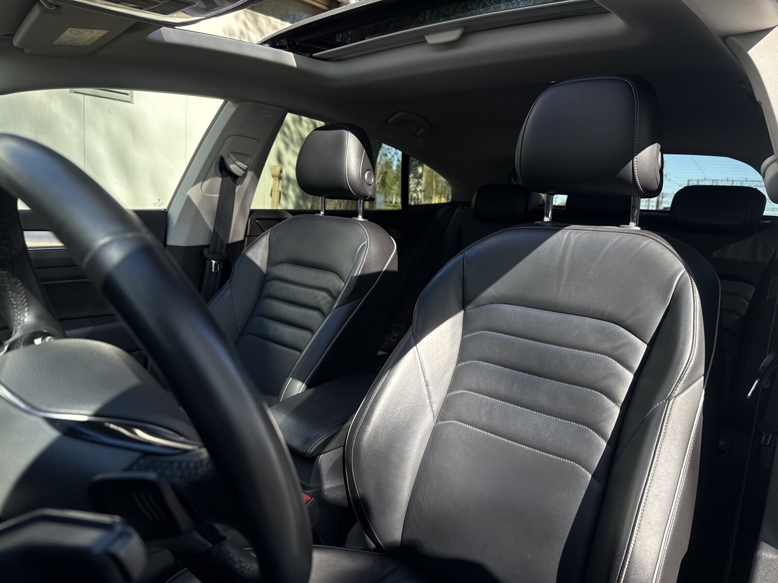 Volkswagen Arteon - zdjęcie 16
