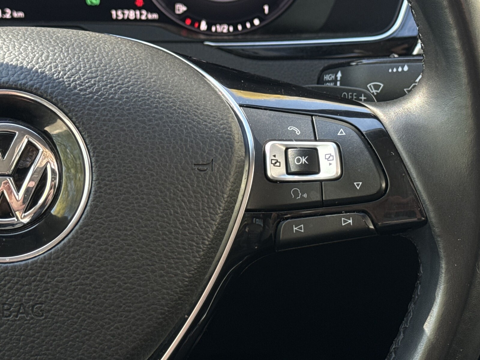 Volkswagen Arteon - zdjęcie 21