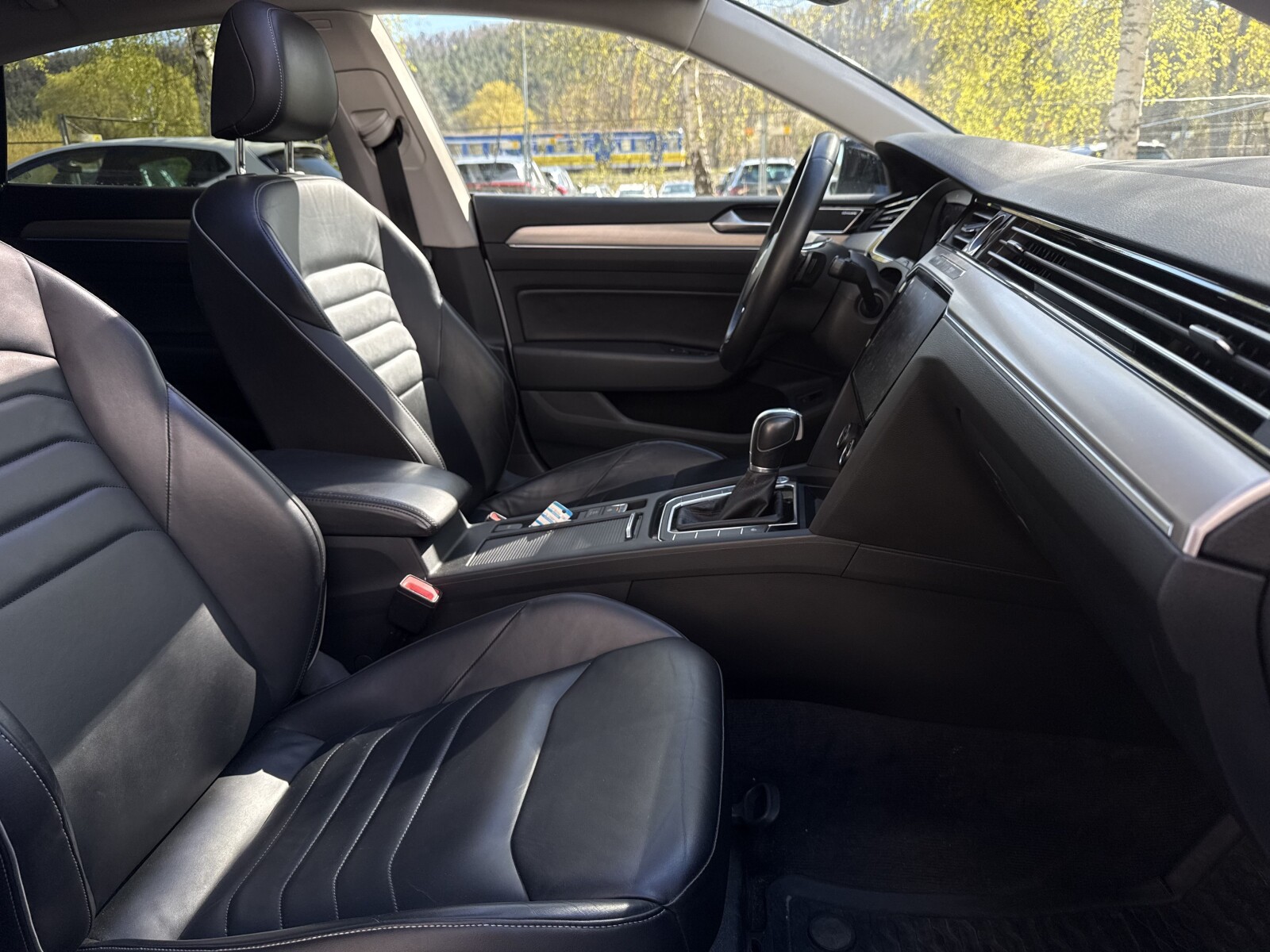 Volkswagen Arteon - zdjęcie 17