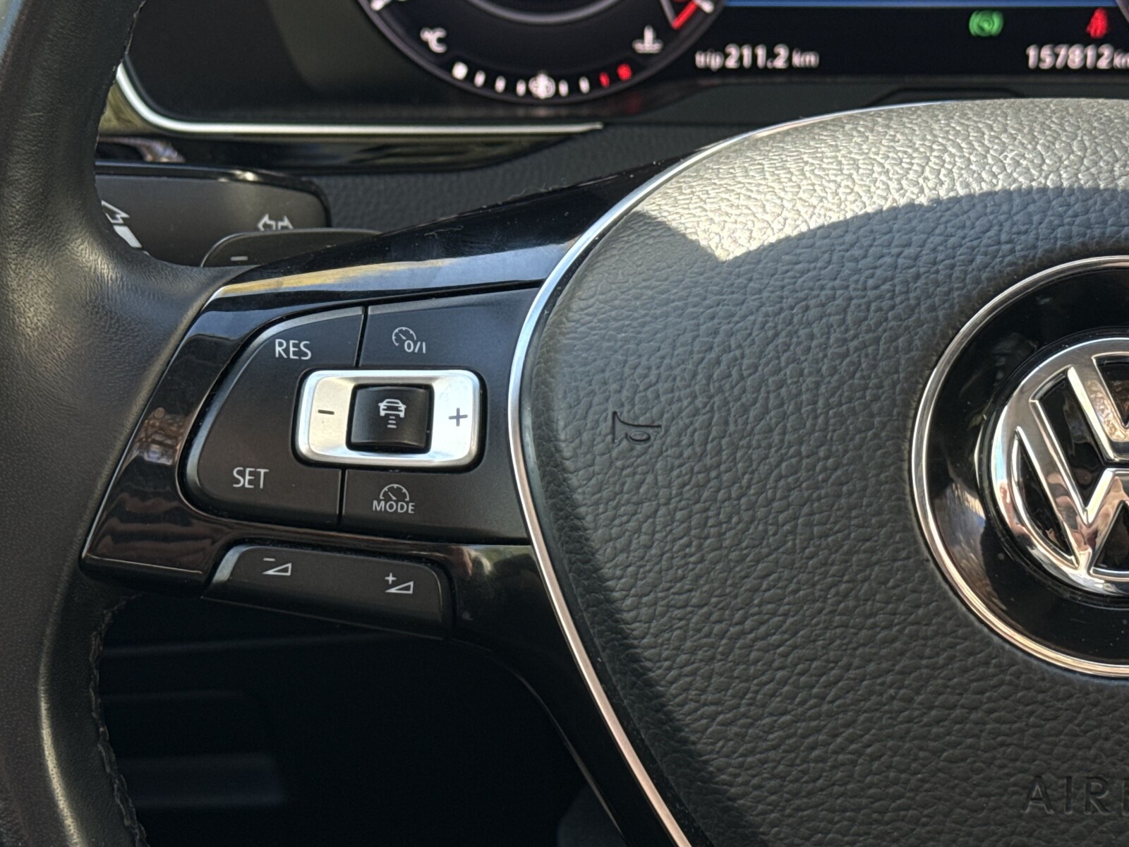 Volkswagen Arteon - zdjęcie 20