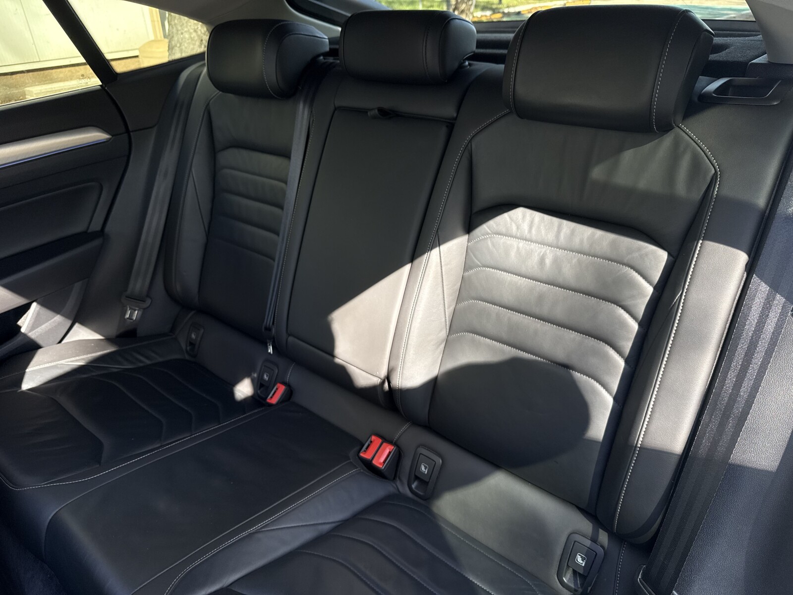 Volkswagen Arteon - zdjęcie 34