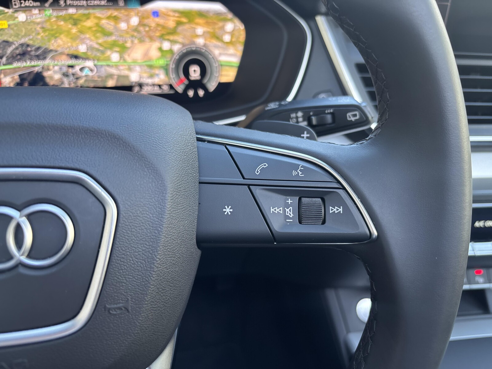 Audi Q5 Sportback - zdjęcie 15