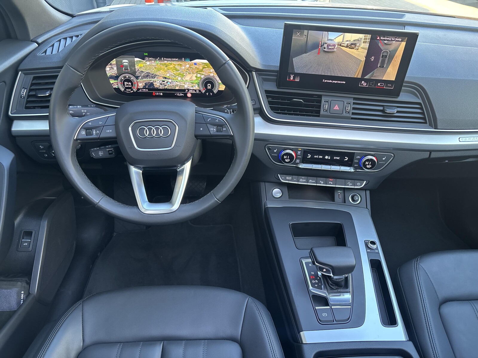 Audi Q5 Sportback - zdjęcie 10