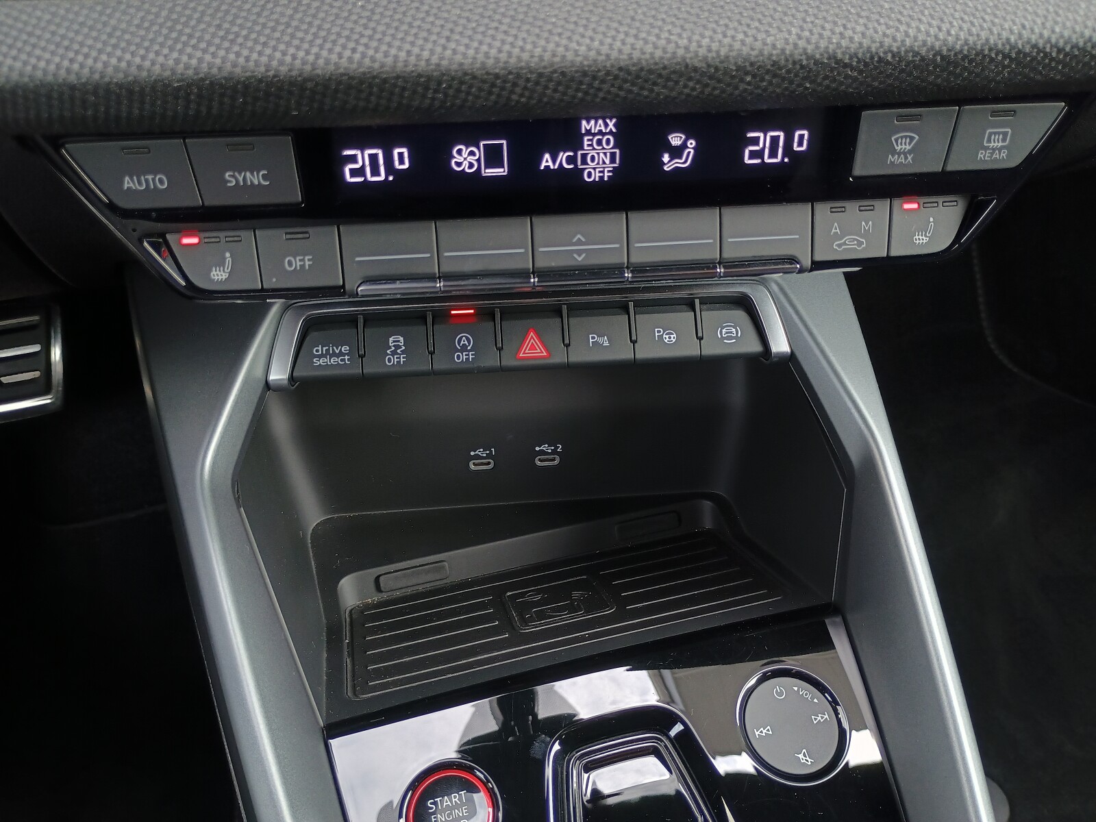 Audi S3 Sportback - zdjęcie 36