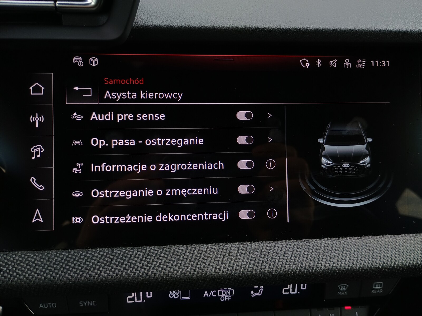 Audi S3 Sportback - zdjęcie 35