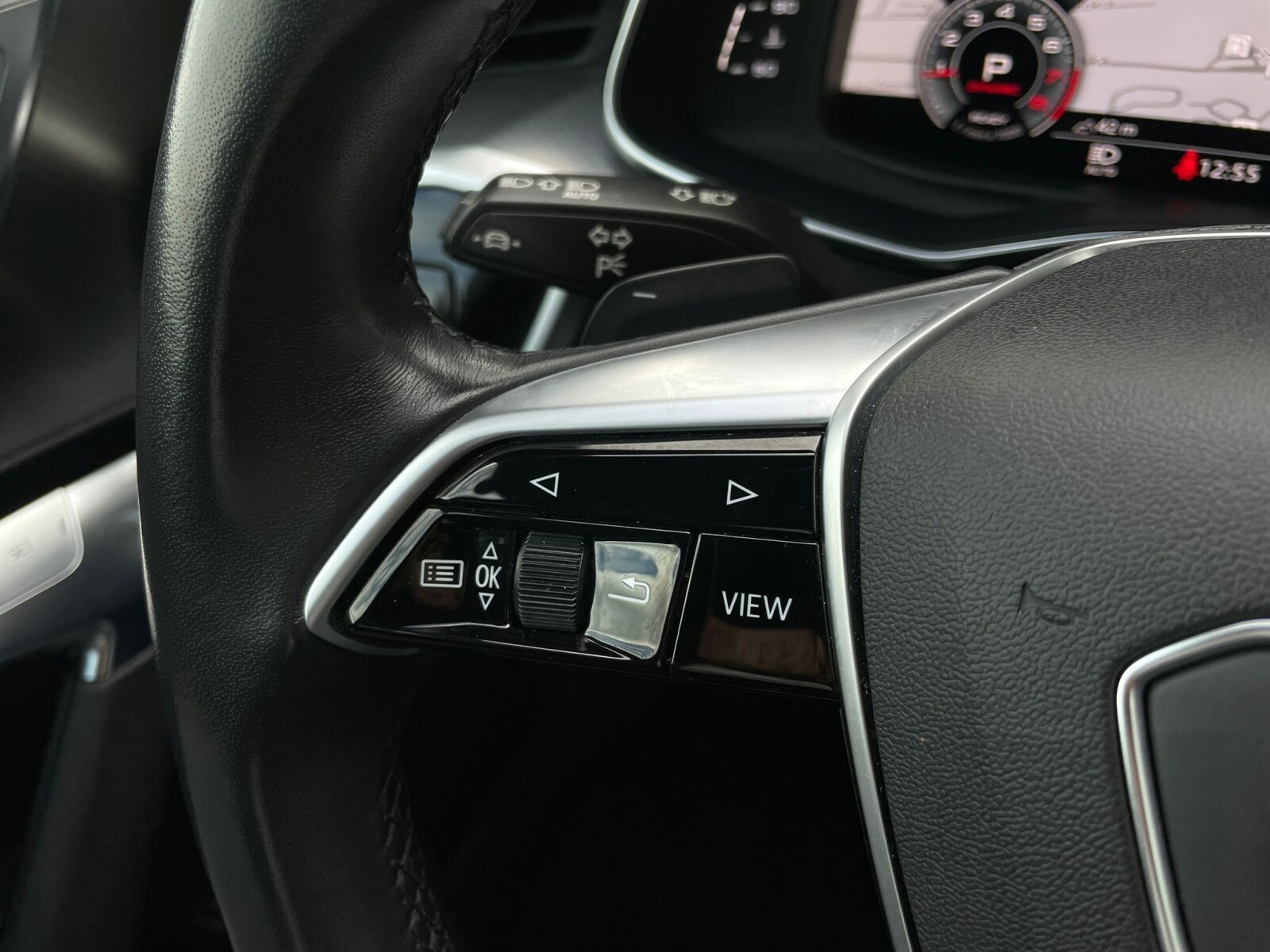 Audi A6 Avant - zdjęcie 25