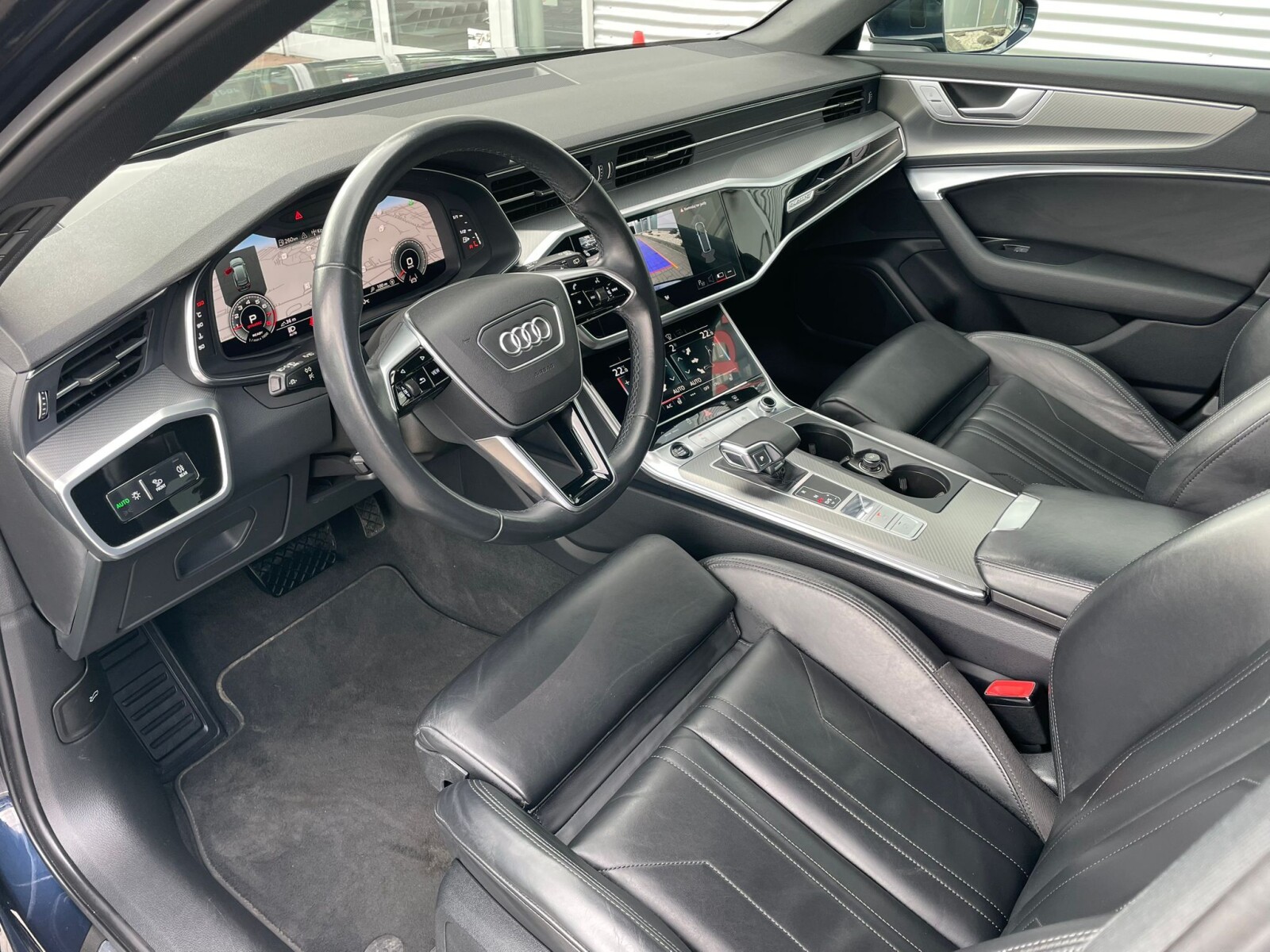 Audi A6 Avant - zdjęcie 21