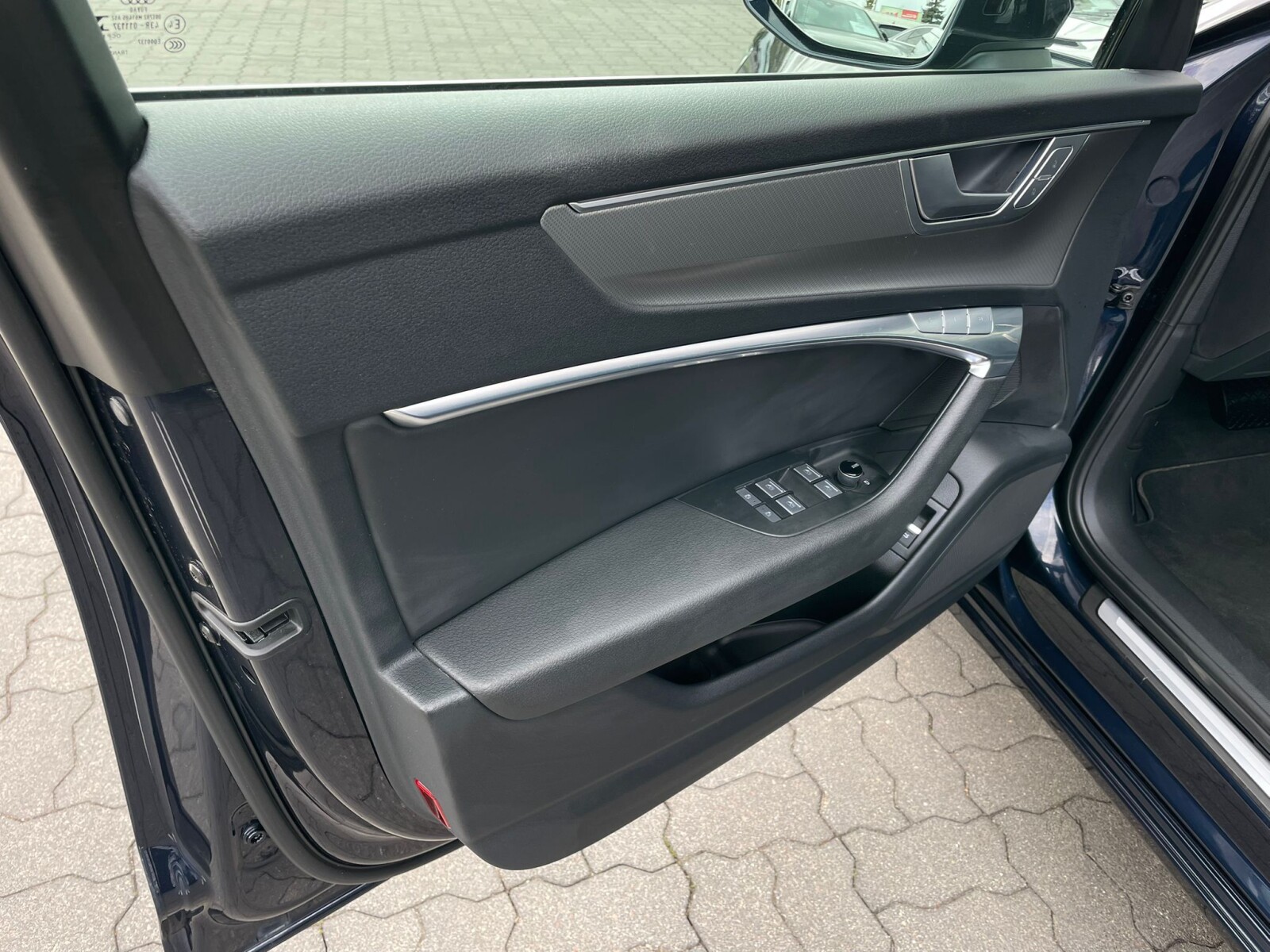 Audi A6 Avant - zdjęcie 18