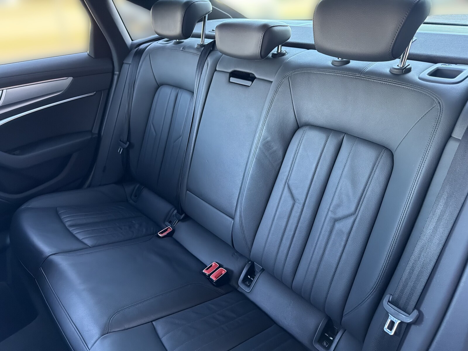 Audi A6 Limousine - zdjęcie 13