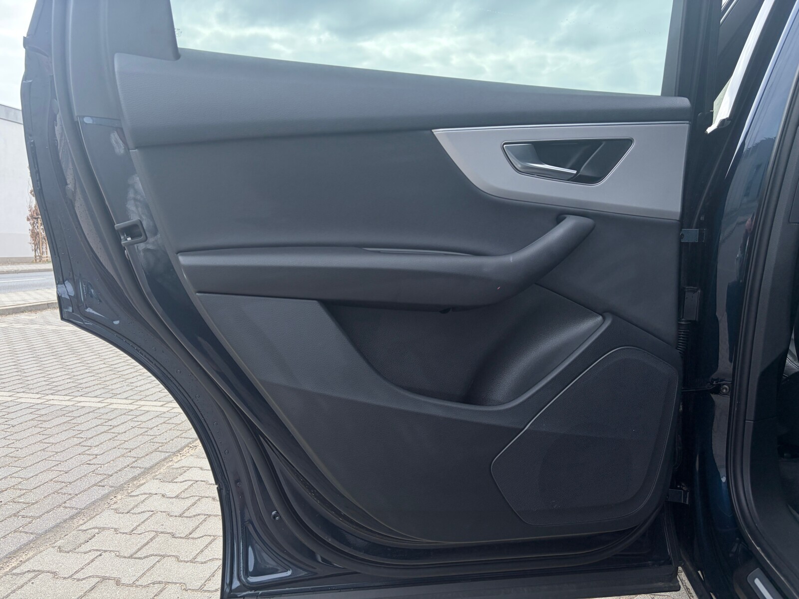 Audi Q7 - zdjęcie 22