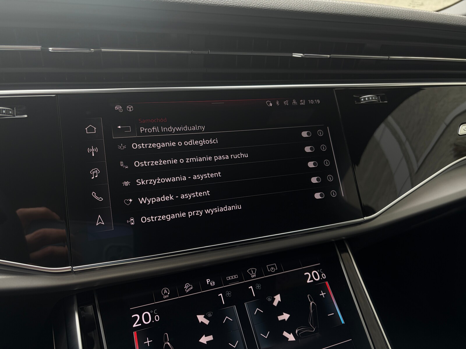 Audi Q7 - zdjęcie 38