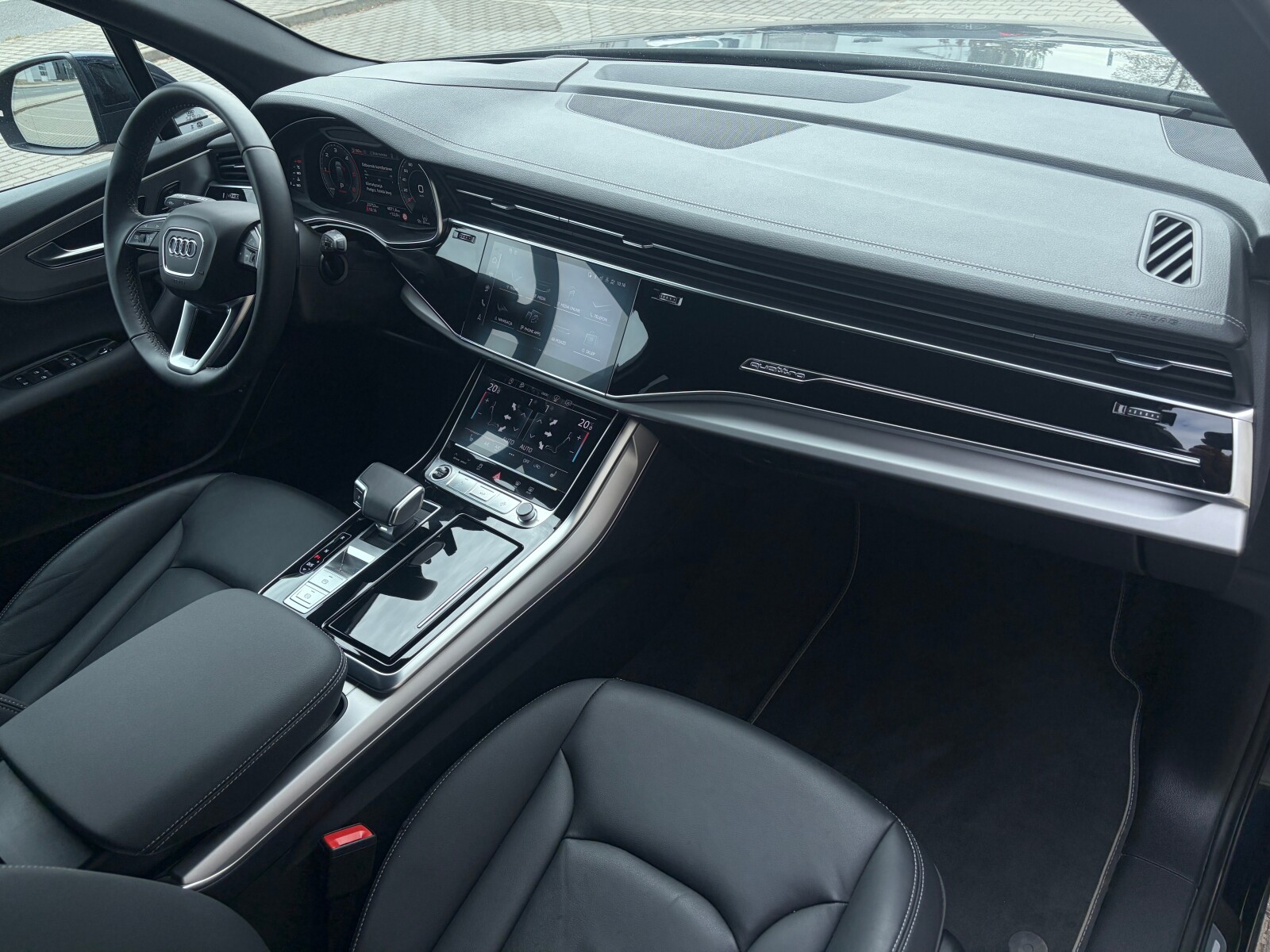 Audi Q7 - zdjęcie 20