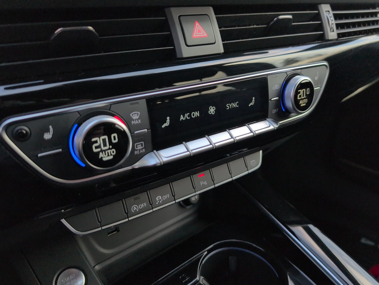Audi A4 Avant - zdjęcie 35