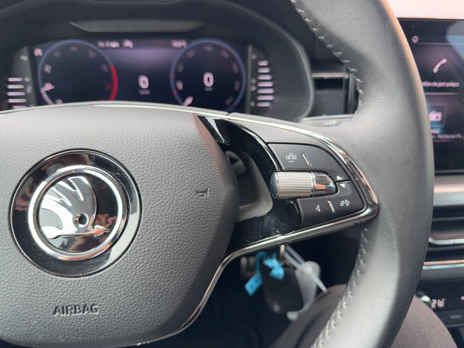 Škoda Kamiq - zdjęcie 18