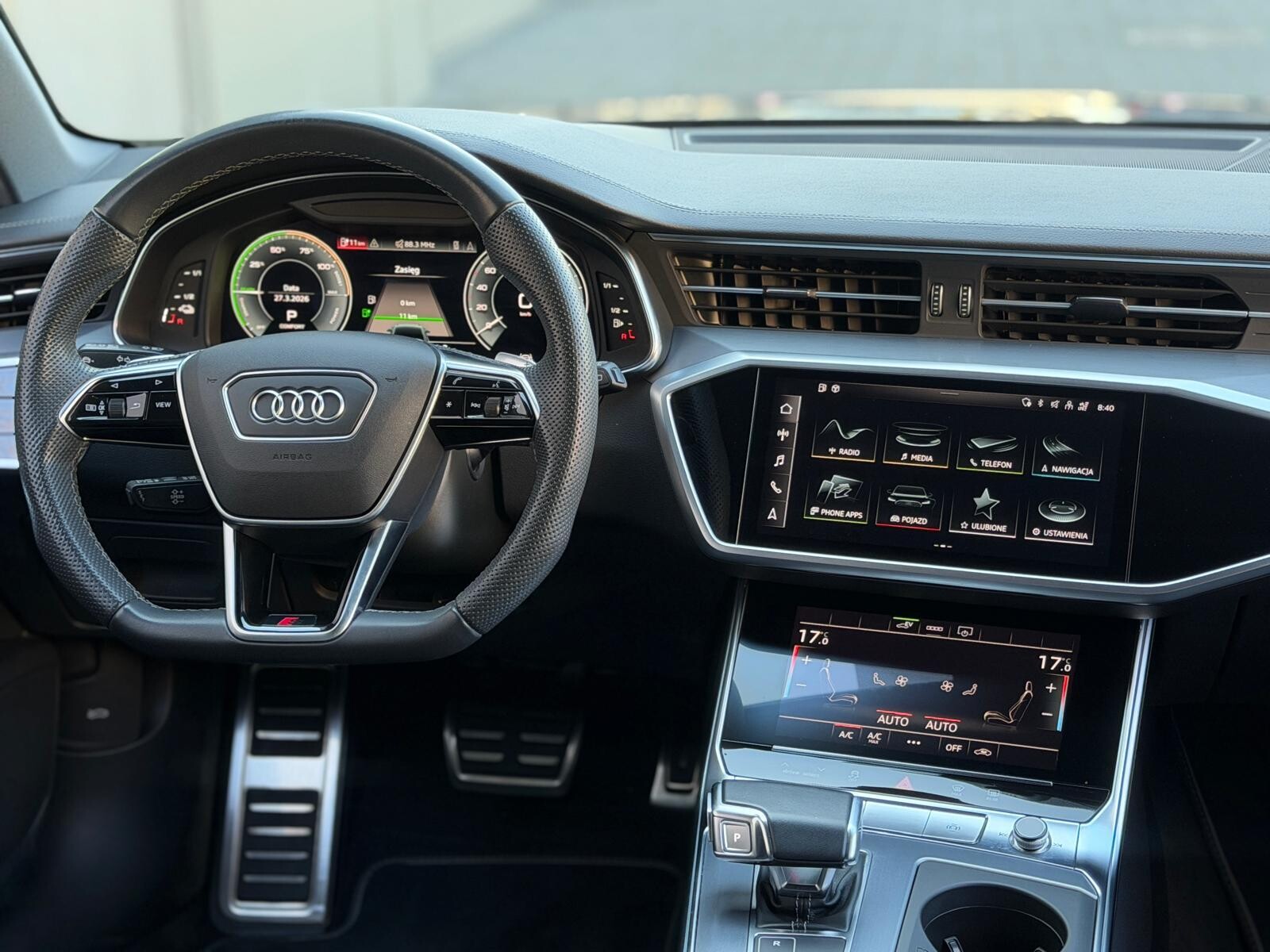 Audi A6 Avant - zdjęcie 20