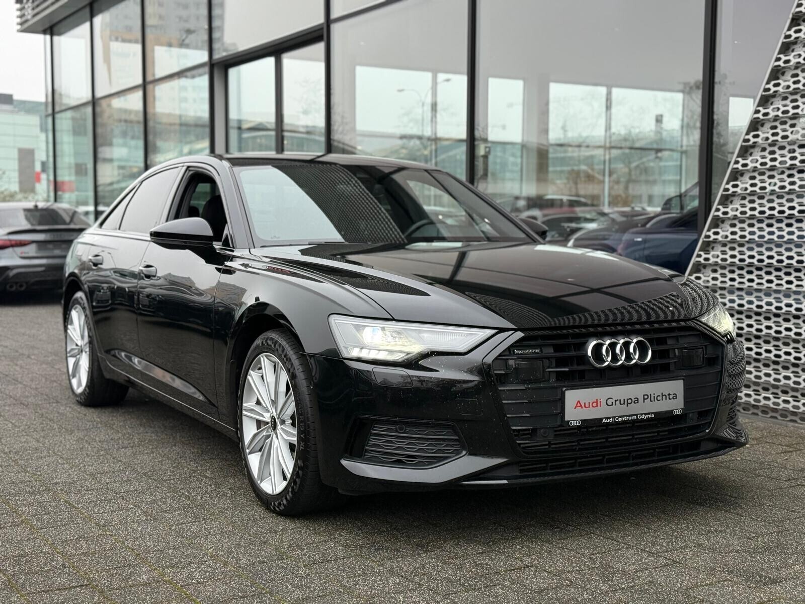Audi A6 Limousine - zdjęcie 9