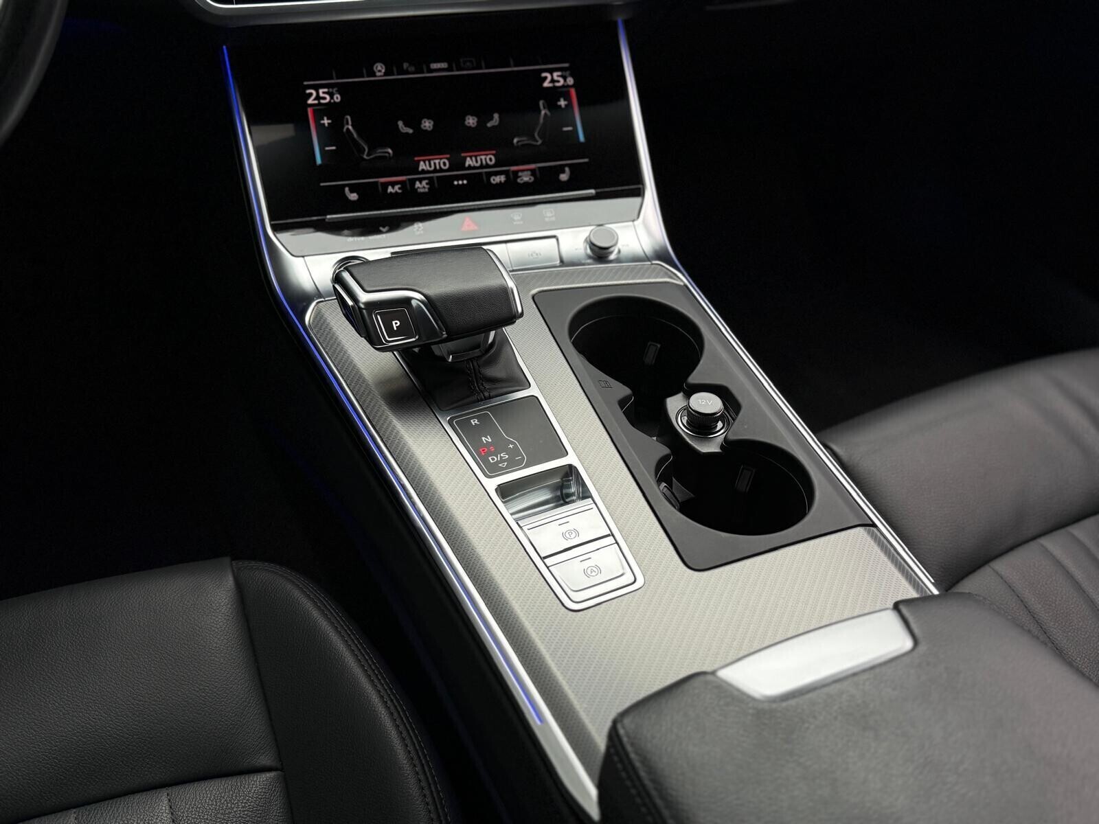 Audi A6 Limousine - zdjęcie 28