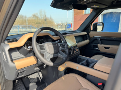 Defender MY26 3.0D I6 350 PS AWD Auto X-Dynamic SE 130