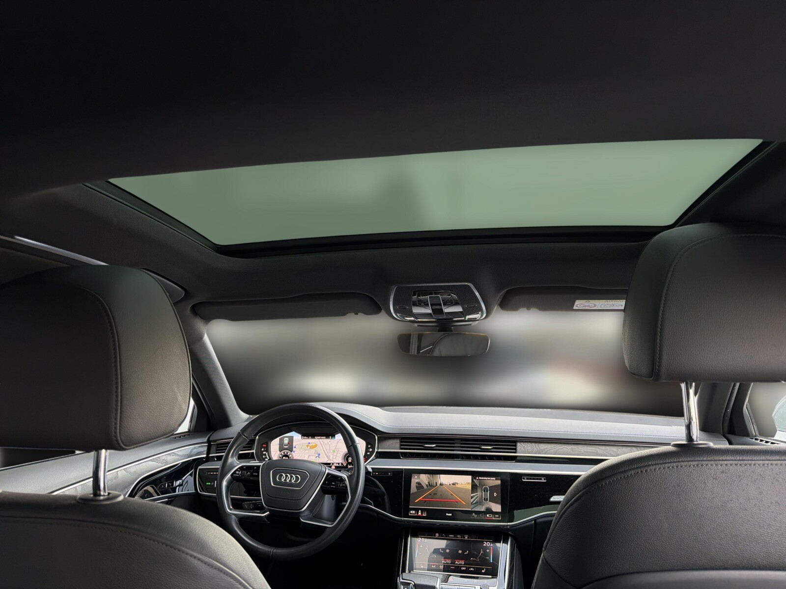 Audi A8 - zdjęcie 24