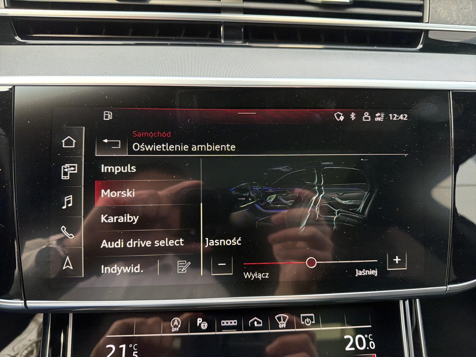 Audi A8 - zdjęcie 34