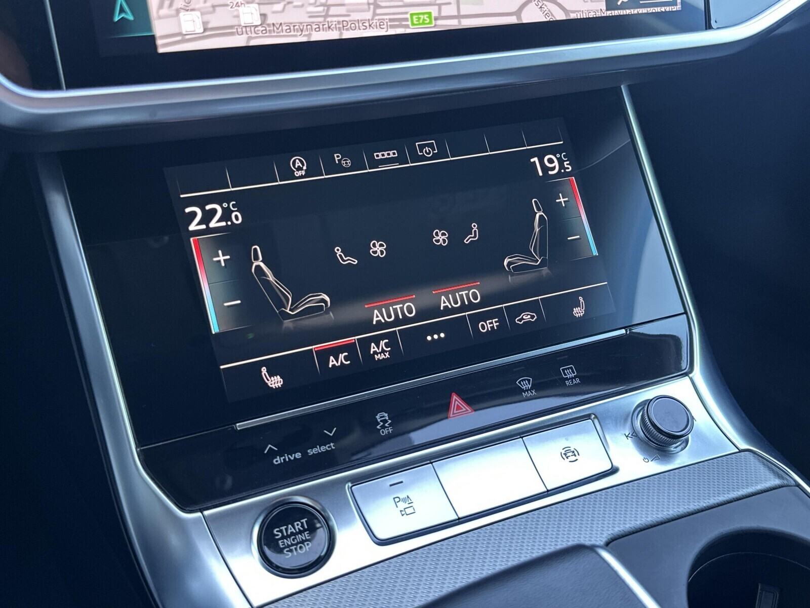 Audi A6 Avant - zdjęcie 17