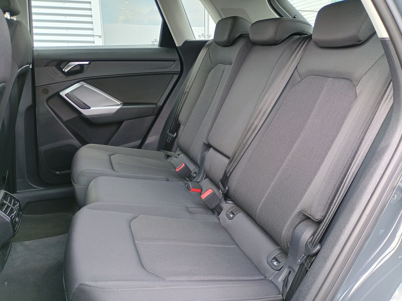 Audi Q3 - zdjęcie 11