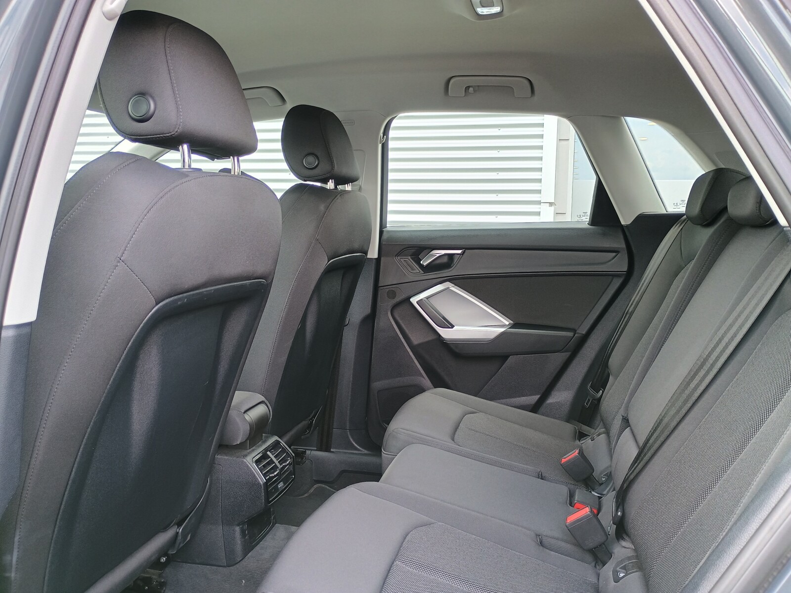 Audi Q3 - zdjęcie 10