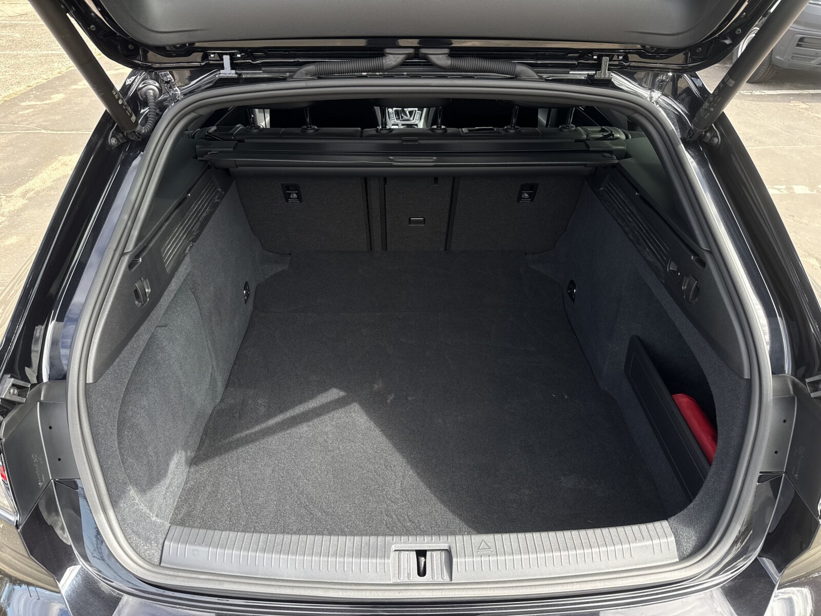 Volkswagen Arteon Shooting Brake - zdjęcie 35
