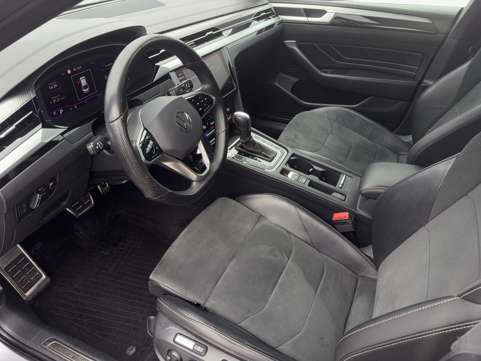 Volkswagen Arteon - zdjęcie 9