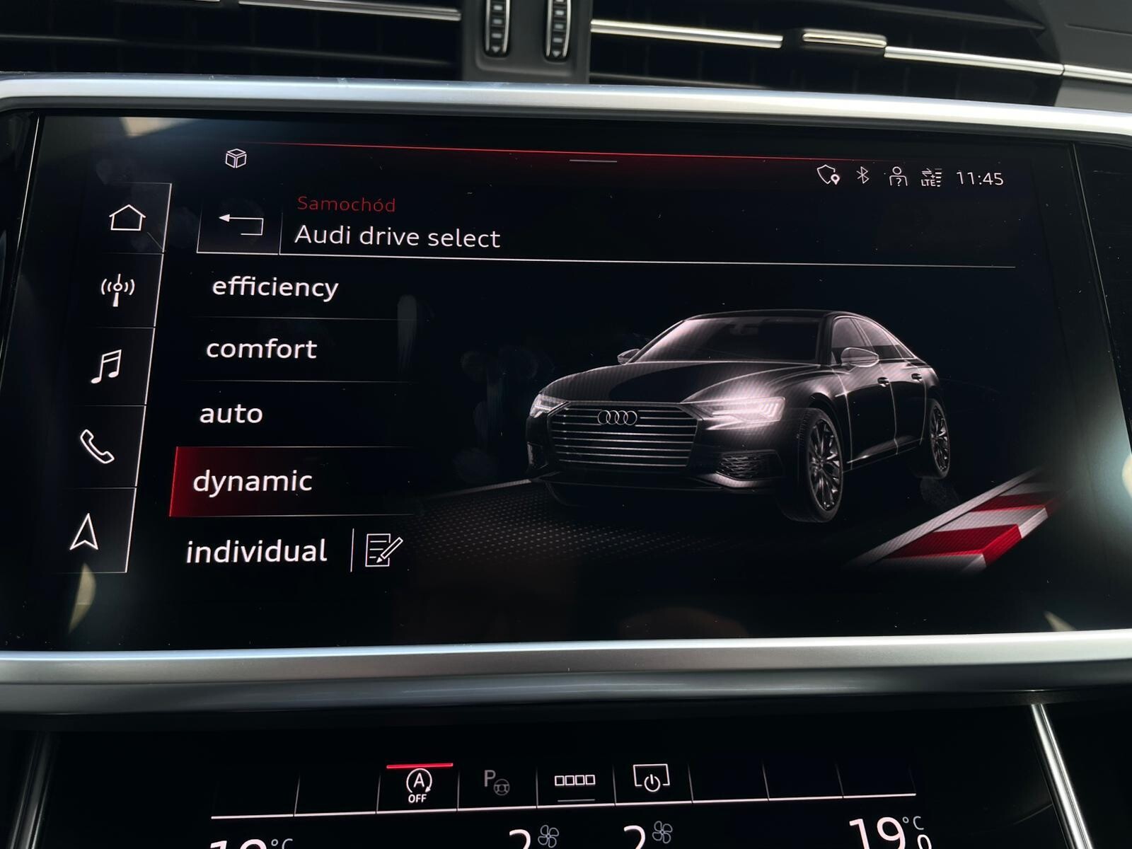 Audi A6 Limousine - zdjęcie 34
