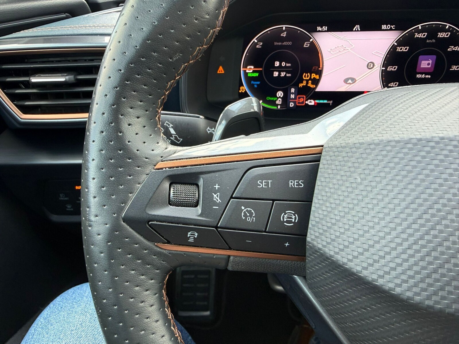 Cupra Formentor - zdjęcie 19