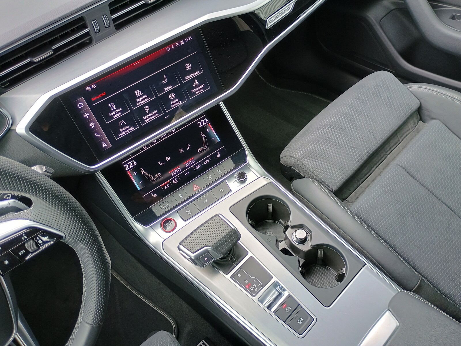 Audi S6 Avant - zdjęcie 37