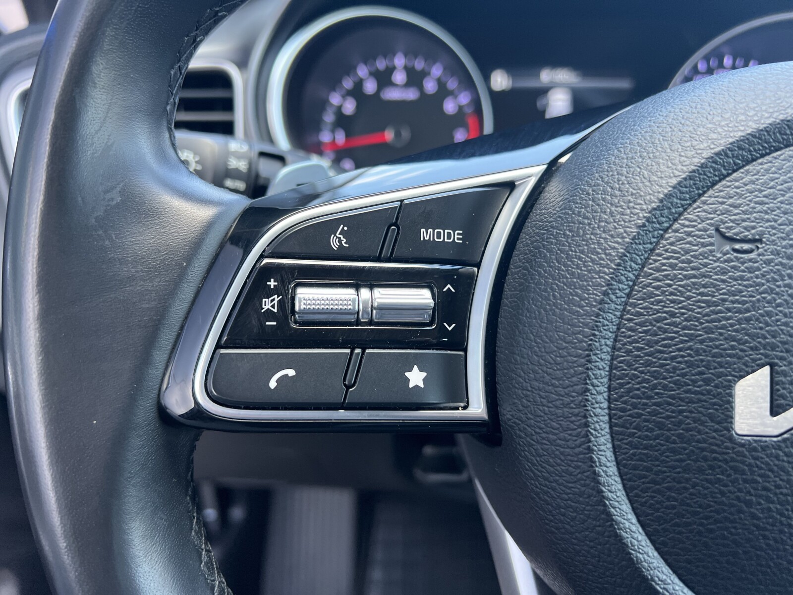 Kia XCeed - zdjęcie 14
