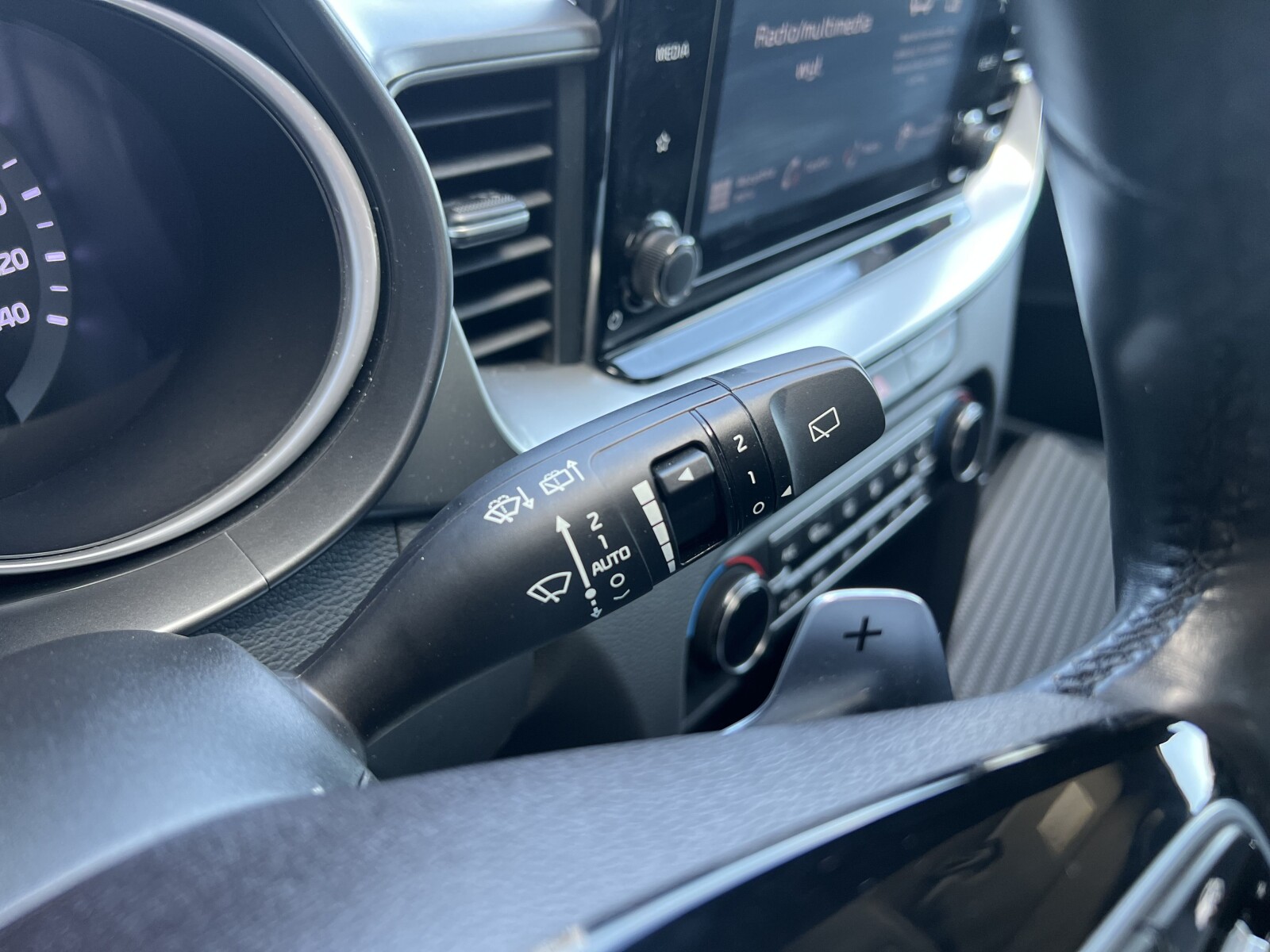 Kia XCeed - zdjęcie 12