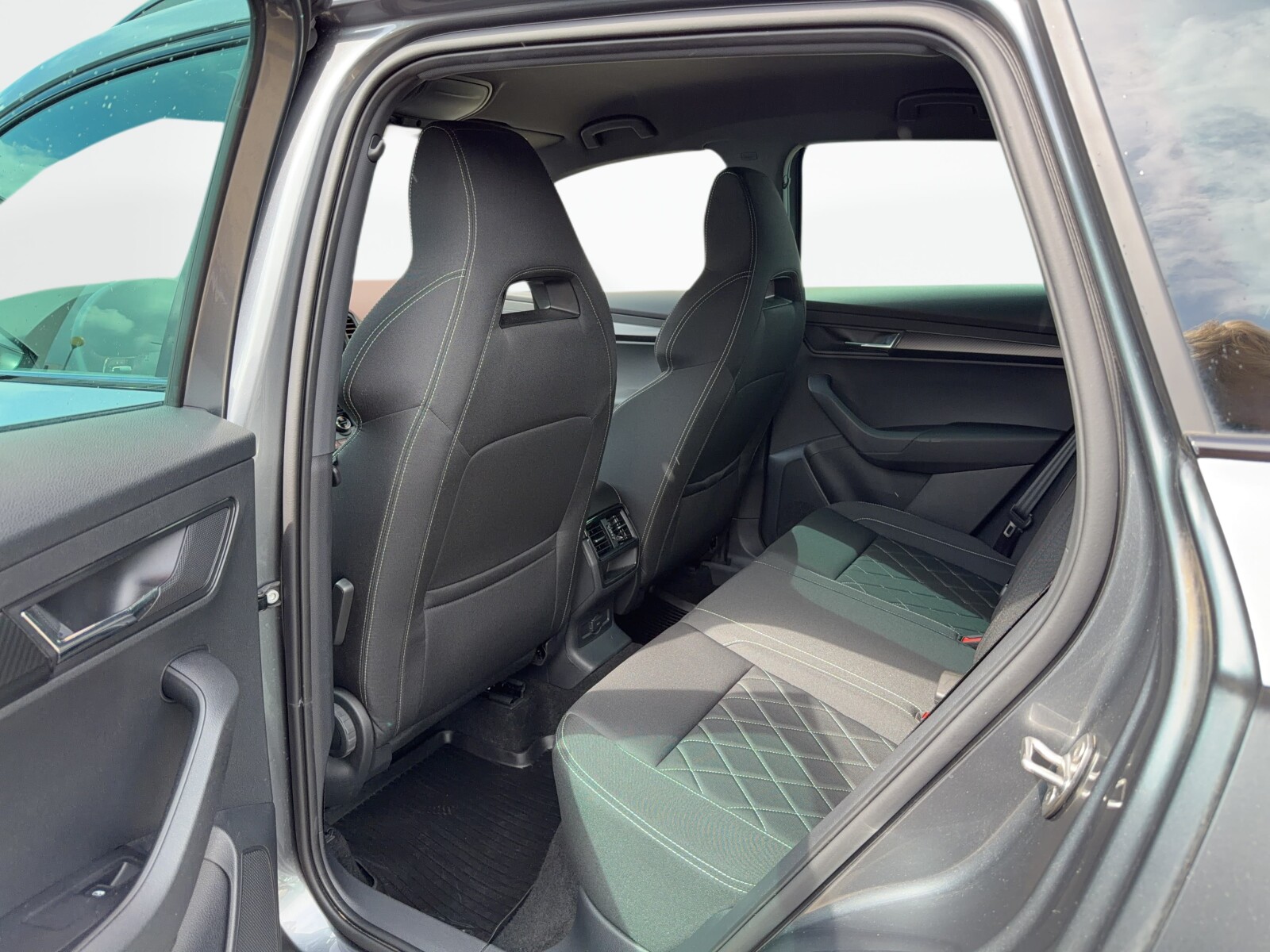 Škoda Karoq - zdjęcie 35
