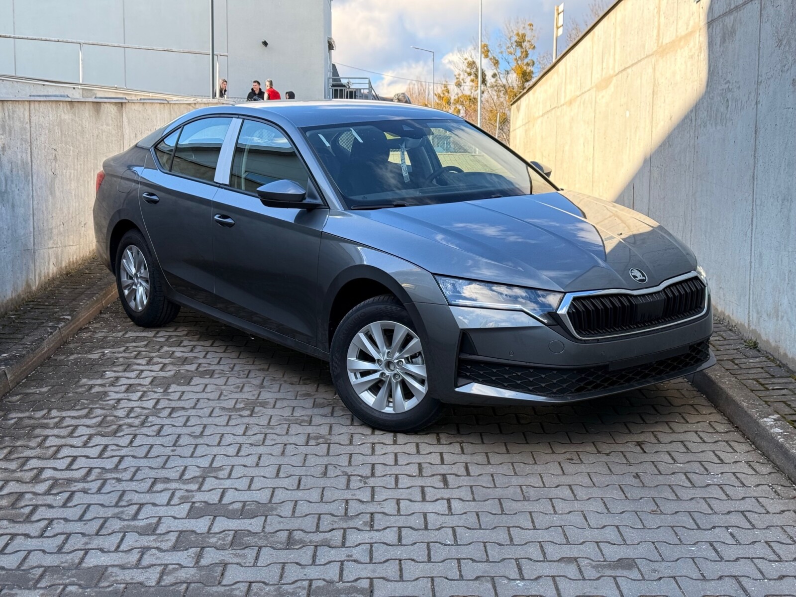 Drive Essence 1.5 TSI 115 KM P.WinterBasic+Sunset Wkrótce !