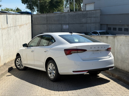 Drive 1.5 TSI 115 KM M-HEV P.Winter Basic Dostępny Wkróce !