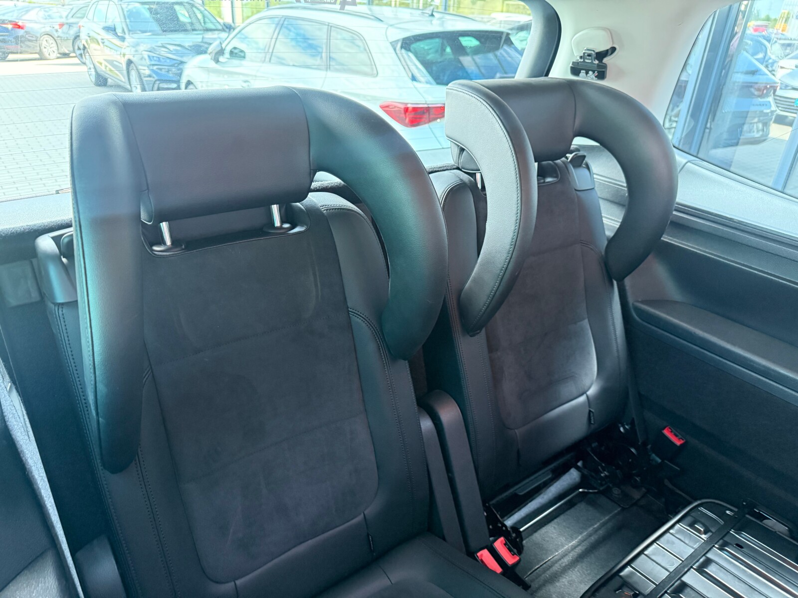 Seat Alhambra - zdjęcie 16