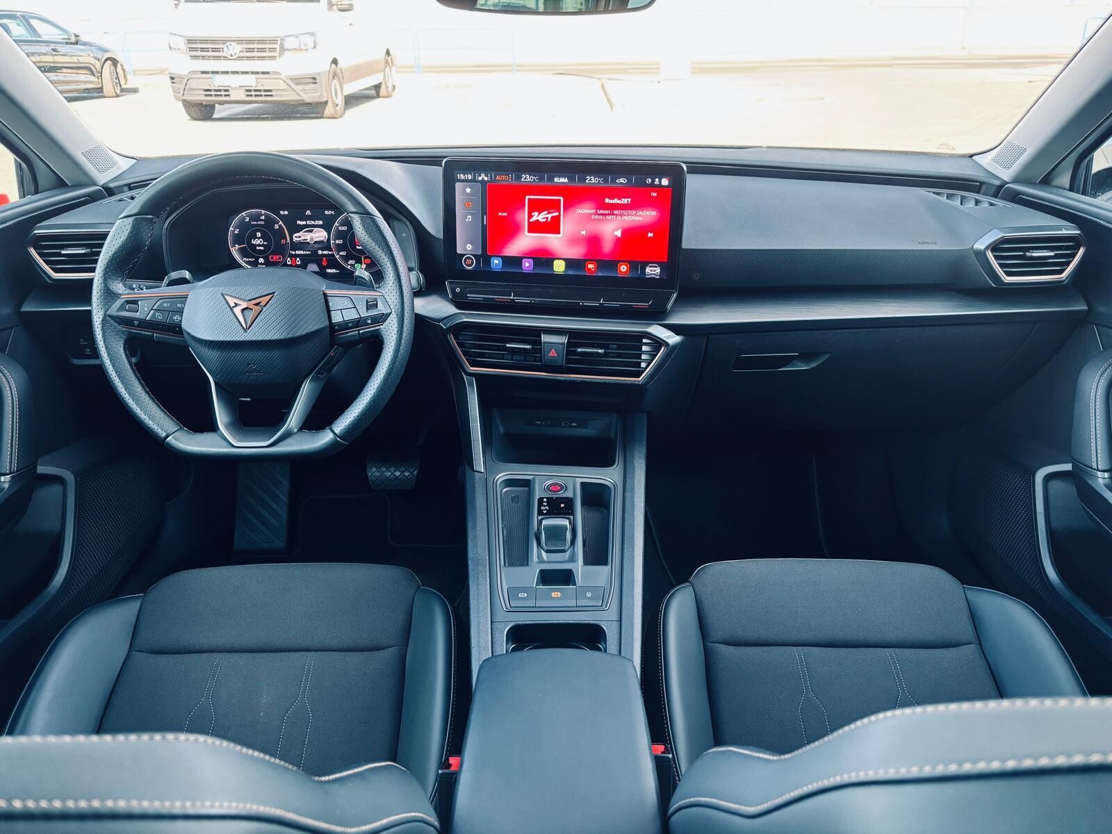Cupra Leon - zdjęcie 18