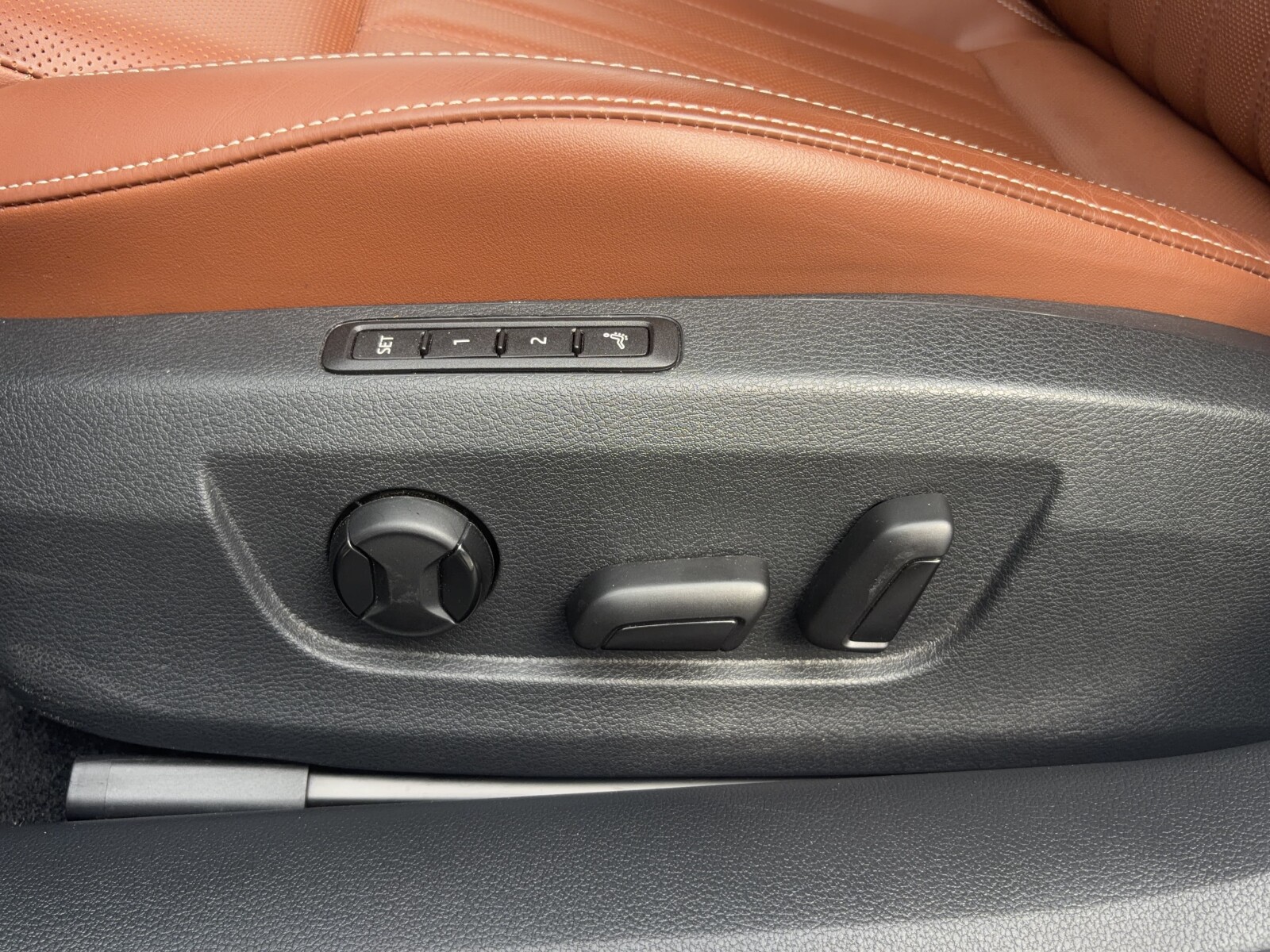 Škoda Superb - zdjęcie 36