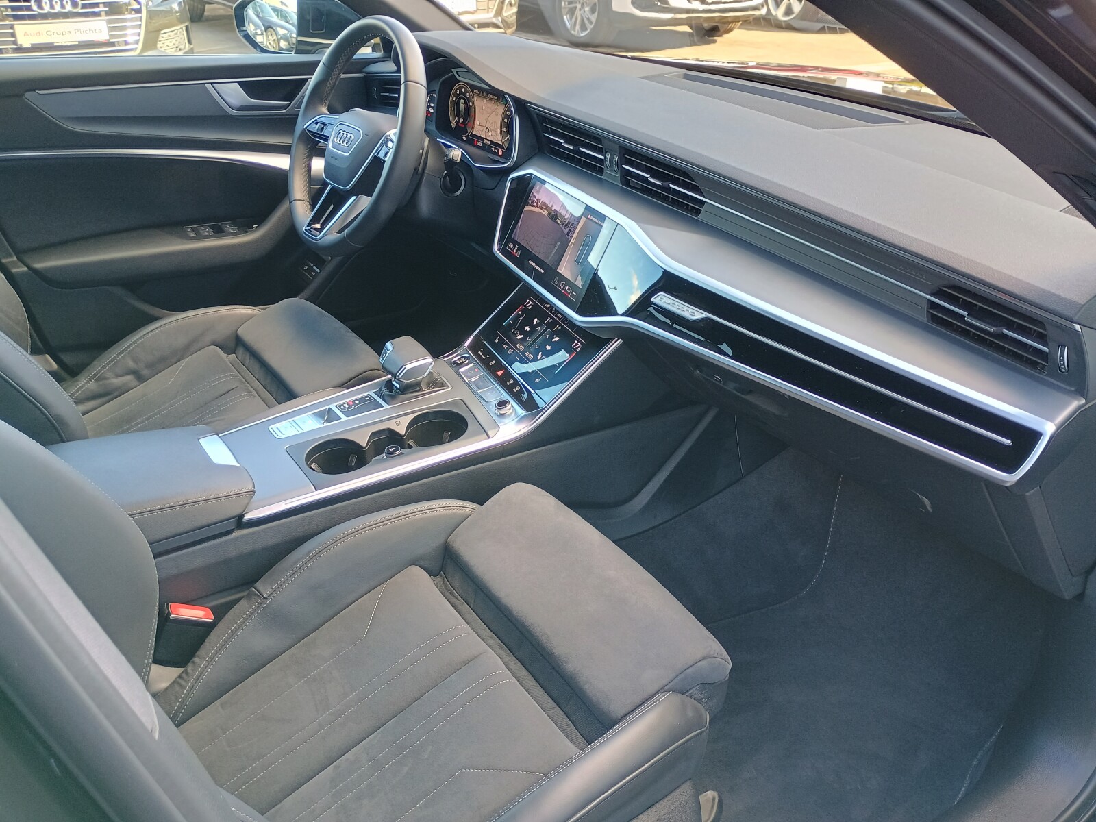 Audi A6 Avant - zdjęcie 22