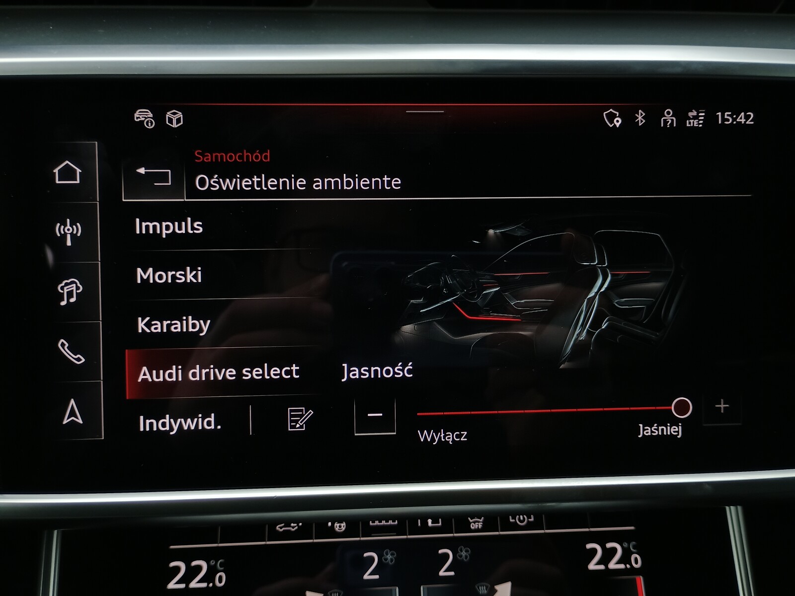 Audi A6 Avant - zdjęcie 29
