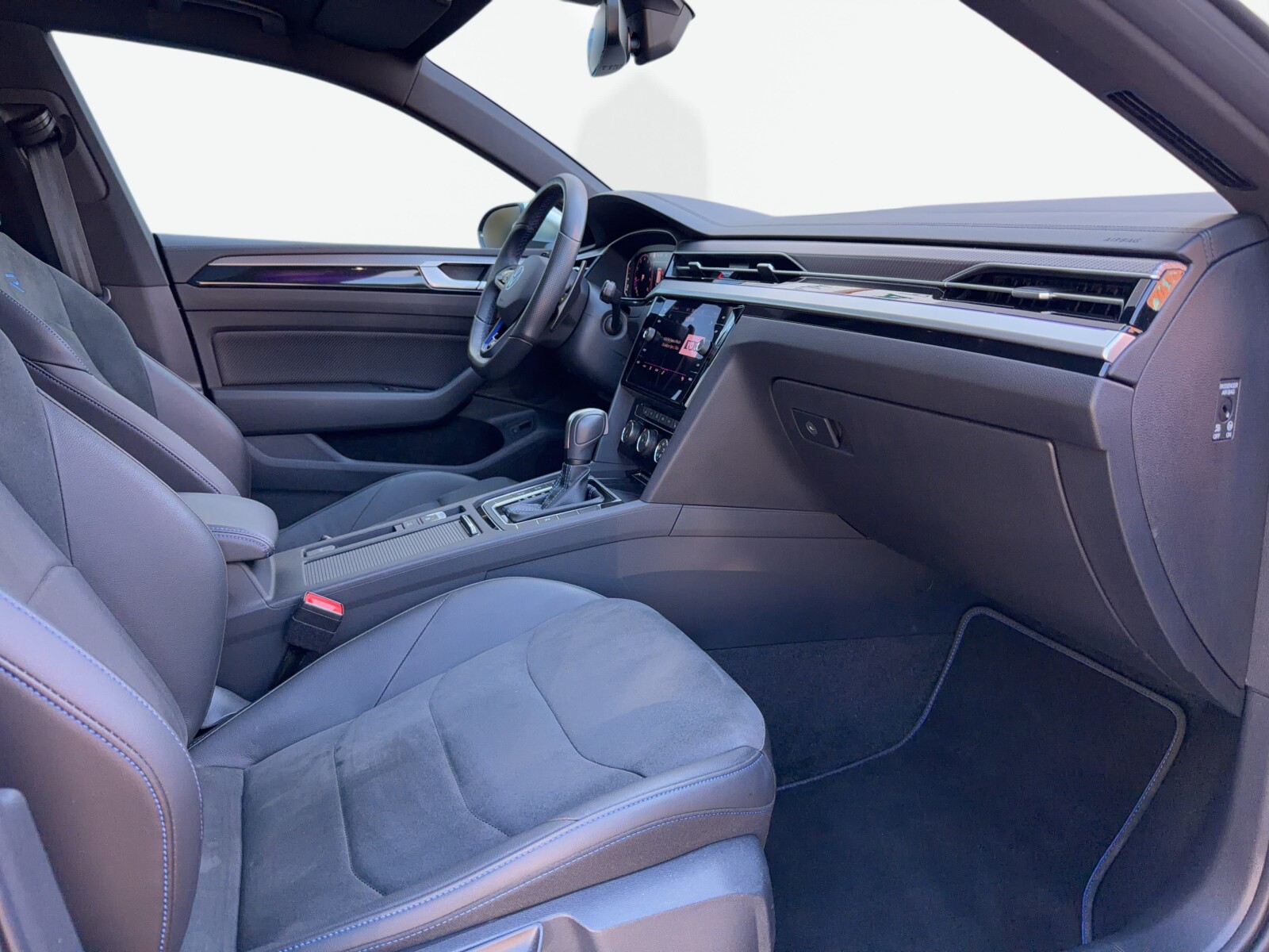 Volkswagen Arteon Shooting Brake - zdjęcie 37
